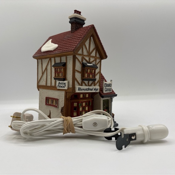 Department 56 1993 HVC Dickens Village Series Bumpstead Nye Cloaks & Canes 58084 - Picture 8 of 12